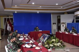 Panglima TNI perintahkan prajurit koordinasi untuk lakukan penyekatan WNA