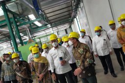 Pintu kayu asal Sidoarjo diekspor ke Eropa dan Amerika