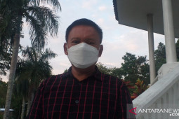 Ketua DPRD Herman Suhadi Memotivasi Kades Perangi COVID -19