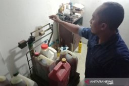 Harga jual minyak Nilam di Meulaboh bertahan di harga Rp630 ribu per kilogram
