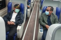 jajal Kereta Luxury 2, Menko PMK tinjau layanan GeNose C19