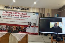 Pemkab Banyuwangi fasilitasi anak muda uji kompetensi gratis