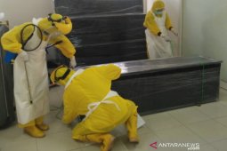 Sebanyak 40 orang meniggal akibat COVID-19 setelah Lebaran