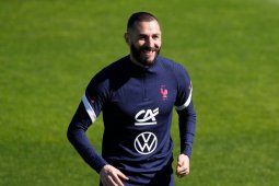 Karim Benzema positif terpapar  COVID-19