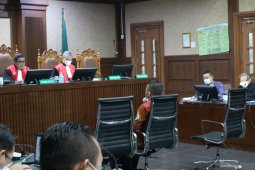 Saksi: Juliari kecualikan satu perusahaan dan tidak ditarik "fee"