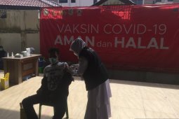 Tekan penyebaran COVID-19, Pemerintah Aceh Masifkan vaksinasi
