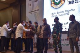 Wali Kota Padangsidimpuan hadiri rapat perubahan RPJMD Sumut
