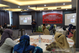 Pemuda Aceh dilatih memantau pengadaan barang dan jasa pemerintah