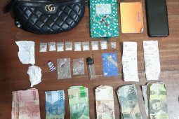 Polisi tangkap sepasang kekasih jual narkoba