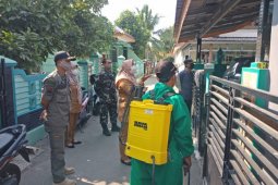 53 warga positif COVID, Dua RT di Kabupaten Tangerang terapkan penutupan akses