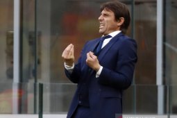 Tidak sepakat soal anggaran transfer, Spurs berhenti kejar  Conte