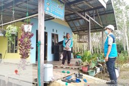 PLN listriki 80 kepala keluarga di Desa Maju Bersama Kalsel