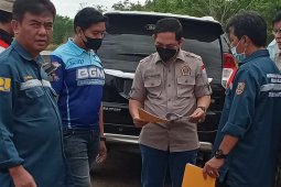 Dewan tinjau jalan Tapin dan HSS Kalsel