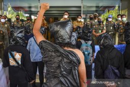 Aksi teaterikal hari lingkungan hidup