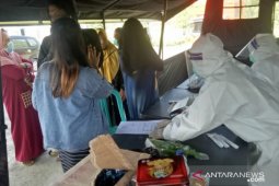 Tes usap antigen di Pamekasan, tiga warga Bangkalan positif COVID-19