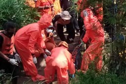 Korban tenggelam di Sungai Cisanggarung Cirebon ditemukan