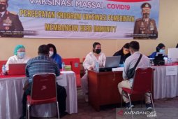 Polsek di bawah Polrestabes Bandung gelar vaksinasi COVID-19 untuk umum