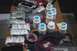 15.000 butir obat keras ilegal disita Polres Sukabumi