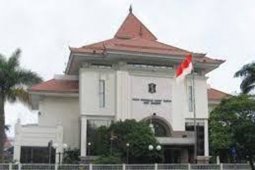 Legislator bantah gedung DPRD Surabaya "lockdown"