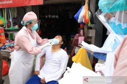 Hasil swab antigen, dua pedagang pasar Blok K Kunciran positif COVID-19