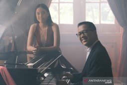 Amanda Fedora kolaborasi bareng Andi Rianto di lagu bertajuk "Pursuit"
