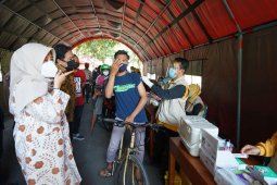Strategi "drive thru", cara Banyuwangi percepat capaian vaksinasi COVID-19