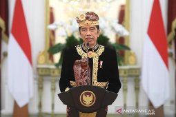 Jokowi kenakan busana adat Bali hadiri upacara HUT ke-81 RI di Istana Merdeka