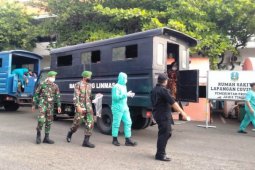 Sebanyak 179 pasien COVID-19 klaster Madura dirawat di RSLI Surabaya