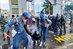 Personel Lanal Banjarmasin siap tempur hadapi berbagai ancaman serangan