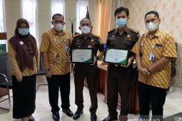 BPJS Kesehatan berikan penghargaan kepada Kejari Sibolga