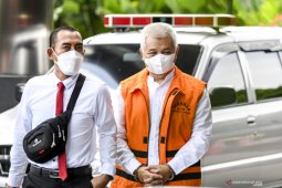 KPK panggil 12 saksi kasus pengadaan barang COVID-19 di Bandung Barat