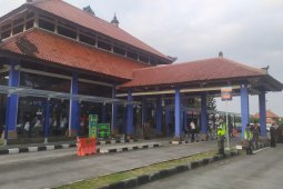 Kadisnaker: 8.000 PMI Bali sudah divaksin COVID-19