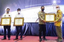 Polres Barito Kuala terima "BMN Awards"
