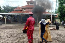 PT Pertamina bekali warga Balongan Indramayu mitigasi bencana