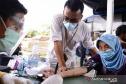 Mobil sehat PT Timah sambangi Desa Tepus, Warga antusias periksa kesehatan