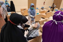 Kurangi antrean, RSUDZA Latih Dokter Umum Periksa Swab