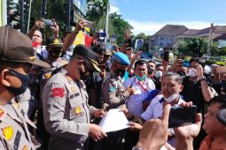 Ratusan wartawan Siantar Simalungun aksi solidaritas