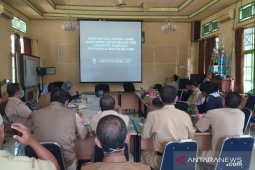 Distanhorbun perluas lahan persawahan di Tanah Laut