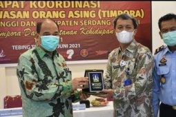 Wali Kota Tebing Tinggi minta tingkatkan senergitas pengawasan terhadap orang asing