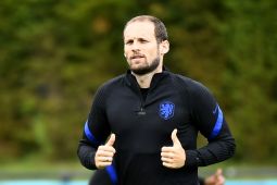 Bayern Muenchen resmi datangkan Daley Blind dengan status bebas transfer