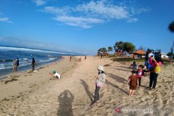Spektrum - Saatnya hilangkan aji mumpung dalam membangun pariwisata Garut