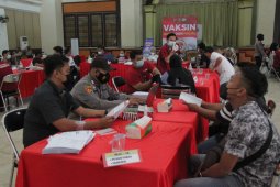 Polres Tabalong  vaksinasi massal
