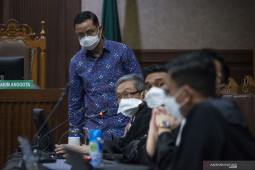 Jaksa KPK sebut Juliari terima laporan penerimaan "fee"