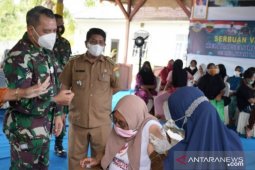 Lanal TBA "diserbu" warga peserta vaksinasi COVID-19