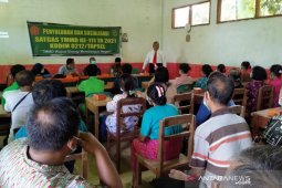 Satgas TMMD bersama Polri berikan penyuluhan hukum kepada masyarakat Batu Rosak