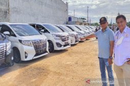 Panitia Munas Kadin siapkan ratusan kendaraan mewah di Kendari