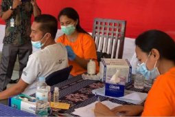 WNI di perbatasan Indonesia-Timor Leste ikut program vaksinasi COVID