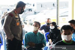 Polresta Banjarmasin gelar gerai program vaksinasi COVID-19