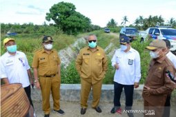 Gubernur minta identifikasi masalah irigasi Randangan selesai seminggu