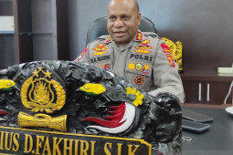 Pendukung calon bupati bakar Yalimo, Polda Papua kirim dua regu Brimob